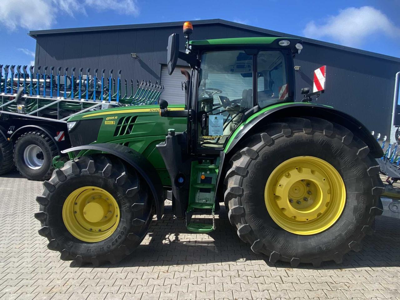 John Deere 6195R - Τρακτέρ: φωτογραφία 2 John Deere 6195R - Τρακτέρ: φωτογραφία 2