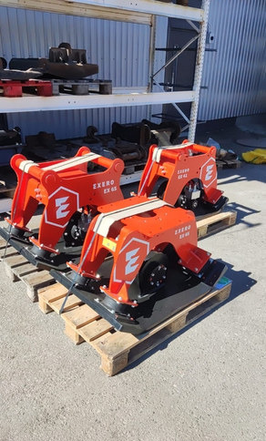 ExeroPuomitäry rototiltin alle - Δονητική πλάκα, Παρελκόμενα: φωτογραφία 1 ExeroPuomitäry rototiltin alle - Δονητική πλάκα, Παρελκόμενα: φωτογραφία 1