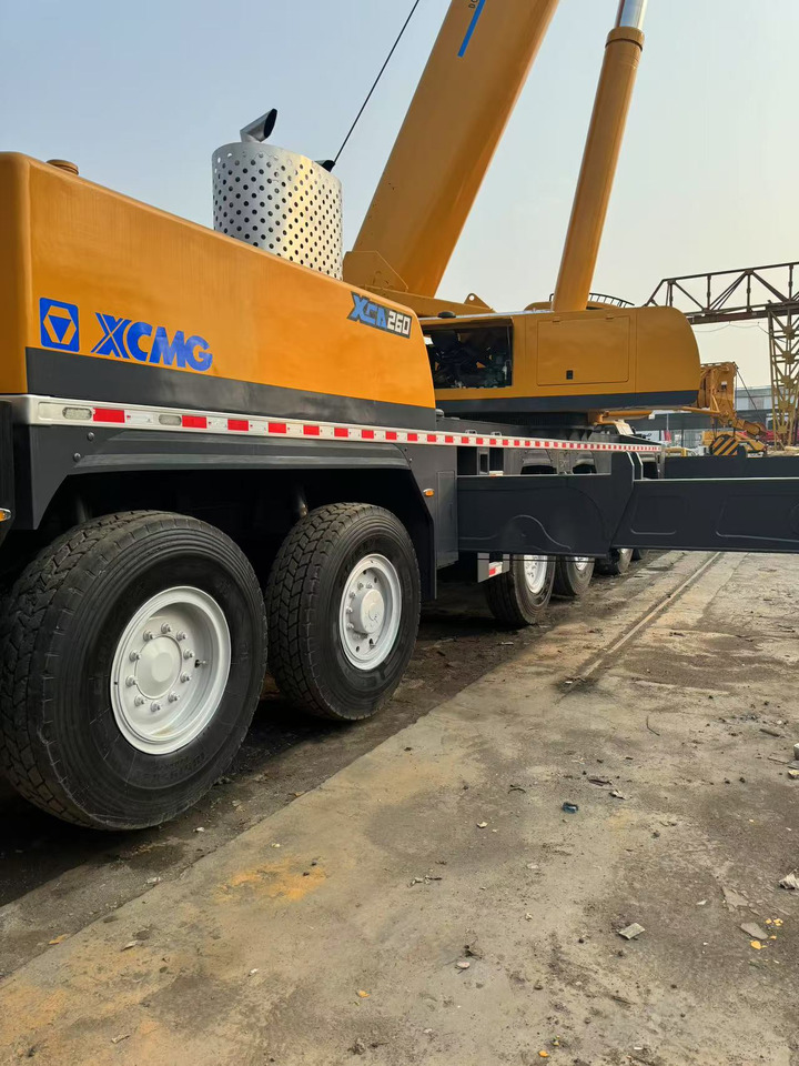 XCMG QAY240 XCT240 XCA240 240 ton 250 ton 260 ton 200 ton 220 ton crane - Τηλεσκοπικός γερανός: φωτογραφία 5 XCMG QAY240 XCT240 XCA240 240 ton 250 ton 260 ton 200 ton 220 ton crane - Τηλεσκοπικός γερανός: φωτογραφία 5