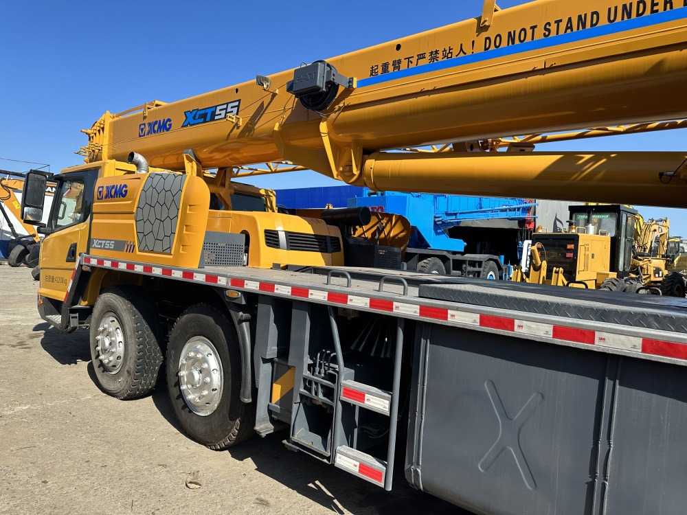 XCMG XCT55 XCT50 QY50KC QY50KA QY50K-II 55 ton 50 ton truck crane - Τηλεσκοπικός γερανός: φωτογραφία 5 XCMG XCT55 XCT50 QY50KC QY50KA QY50K-II 55 ton 50 ton truck crane - Τηλεσκοπικός γερανός: φωτογραφία 5