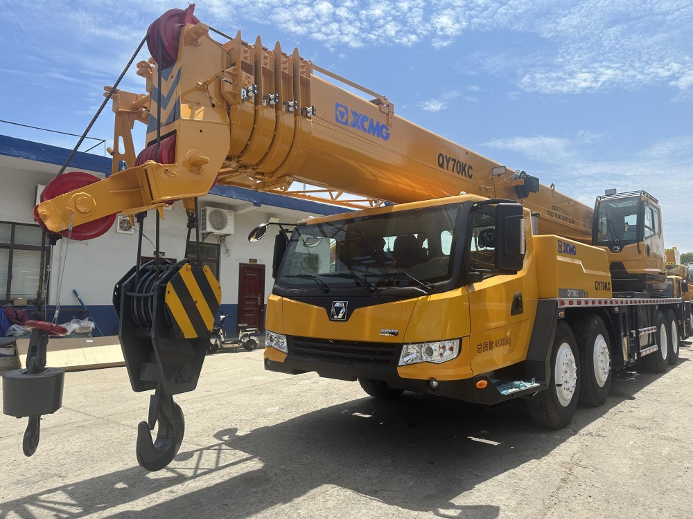 XCMG qy70kc xct75 qy75kc 75 ton truck crane - Τηλεσκοπικός γερανός: φωτογραφία 1 XCMG qy70kc xct75 qy75kc 75 ton truck crane - Τηλεσκοπικός γερανός: φωτογραφία 1