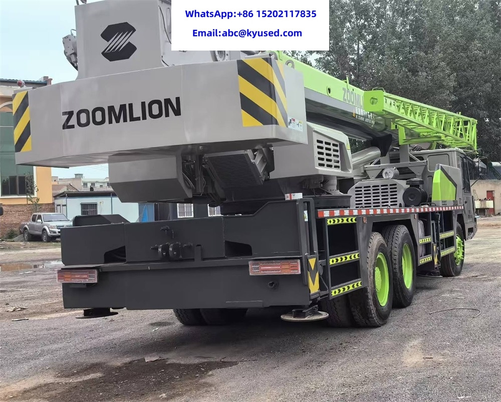 ZOOMLION ZTC300V 30ton - Τηλεσκοπικός γερανός: φωτογραφία 3 ZOOMLION ZTC300V 30ton - Τηλεσκοπικός γερανός: φωτογραφία 3