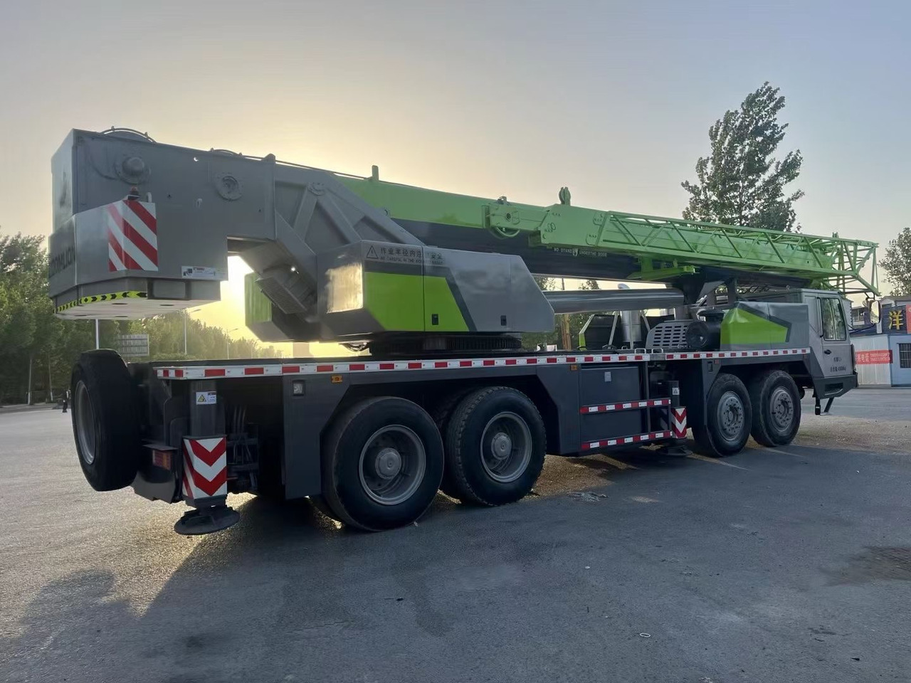 ZOOMLION ZTC700V 70 ton 80 ton ztc800v ztc1000v truck crane - Τηλεσκοπικός γερανός: φωτογραφία 3 ZOOMLION ZTC700V 70 ton 80 ton ztc800v ztc1000v truck crane - Τηλεσκοπικός γερανός: φωτογραφία 3