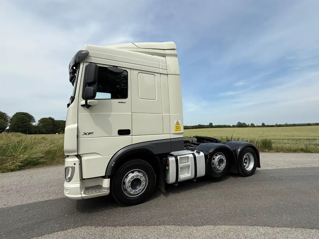 DAF XF 105 (FFA) - Τράκτορας: φωτογραφία 5 DAF XF 105 (FFA) - Τράκτορας: φωτογραφία 5
