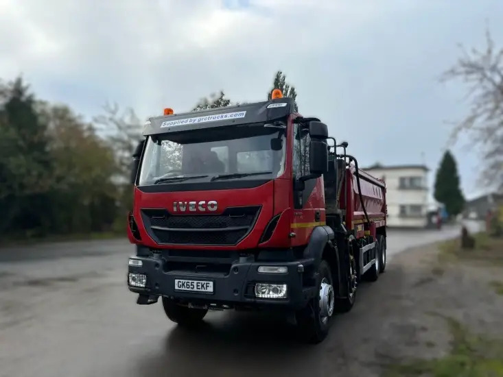 Iveco Trakker - Φορτηγό ανατρεπόμενο: φωτογραφία 2 Iveco Trakker - Φορτηγό ανατρεπόμενο: φωτογραφία 2