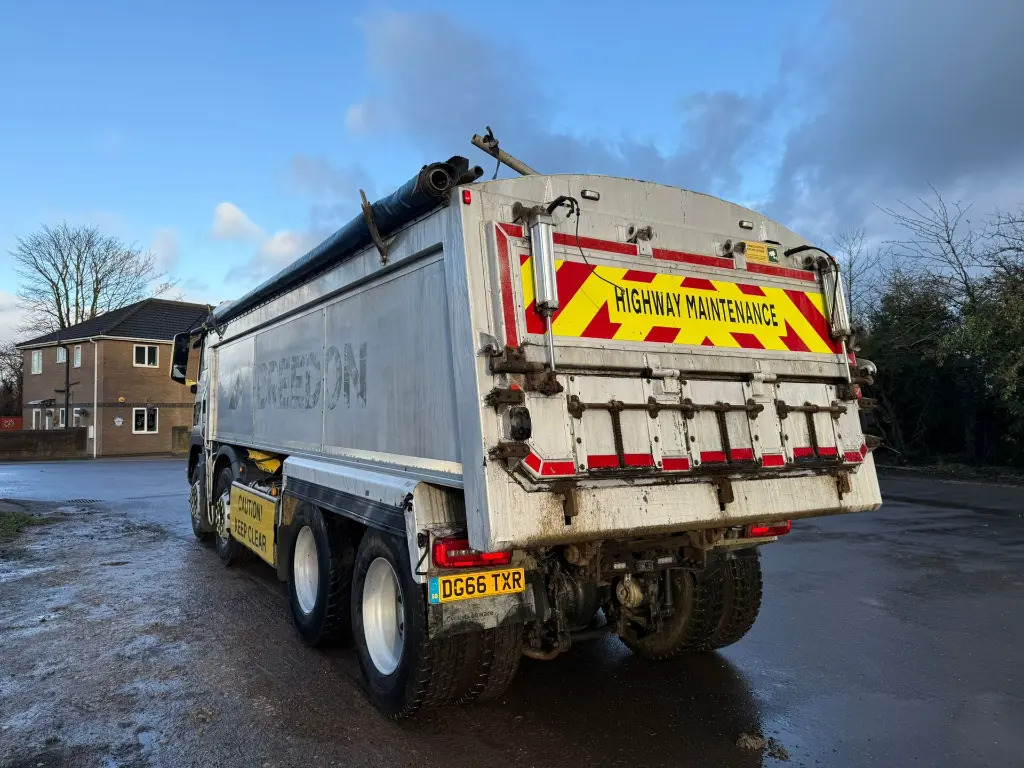 MAN TGS 32.400 Tipper 8x4 - RHD - Φορτηγό ανατρεπόμενο: φωτογραφία 4 MAN TGS 32.400 Tipper 8x4 - RHD - Φορτηγό ανατρεπόμενο: φωτογραφία 4