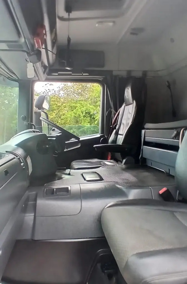 Φορτηγό ανατρεπόμενο Scania Tipper (FVX): φωτογραφία 14