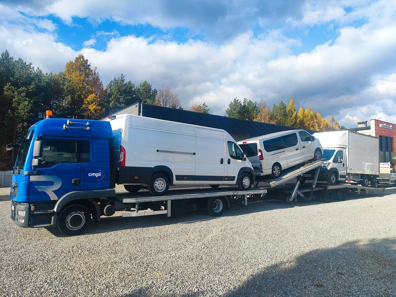 Φορτηγό αυτοκινητάμαξα για τη μεταφορά βαρέως εξοπλισμού MAN TGL: φωτογραφία 6 Φορτηγό αυτοκινητάμαξα για τη μεταφορά βαρέως εξοπλισμού MAN TGL: φωτογραφία 6