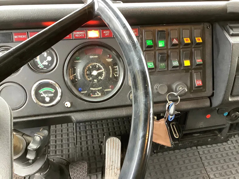 Φορτηγό EWK "BISON" (PROTOTYPE) AMPHIBIOUS MULTI PURPOSE TRUCK 4X4: φωτογραφία 11 Φορτηγό EWK "BISON" (PROTOTYPE) AMPHIBIOUS MULTI PURPOSE TRUCK 4X4: φωτογραφία 11