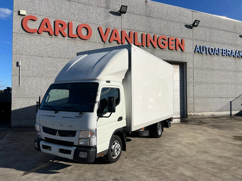 Mitsubishi Canter - Επαγγελματικό αυτοκίνητο κόφα: φωτογραφία 1 Mitsubishi Canter - Επαγγελματικό αυτοκίνητο κόφα: φωτογραφία 1