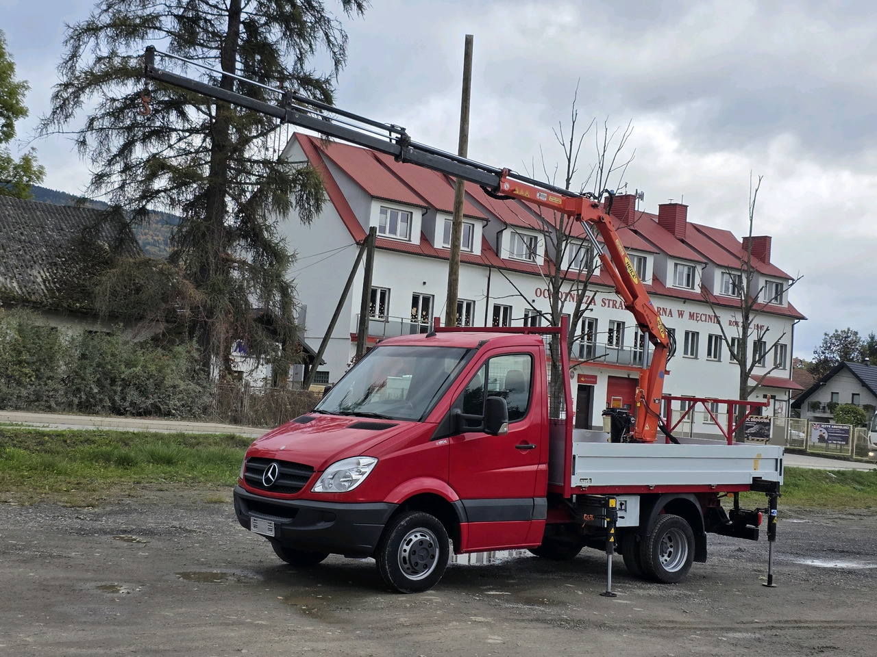 Mercedes-Benz Sprinter 418 CDI Skrzynia +HDS 10.5 M +Pilot ! 87000km ! - Μικρό φορτηγό με καρότσα: φωτογραφία 2 Mercedes-Benz Sprinter 418 CDI Skrzynia +HDS 10.5 M +Pilot ! 87000km ! - Μικρό φορτηγό με καρότσα: φωτογραφία 2