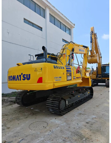 Komatsu PC220-8 - Ερπυστριοφόρος εκσκαφέας: φωτογραφία 1 Komatsu PC220-8 - Ερπυστριοφόρος εκσκαφέας: φωτογραφία 1