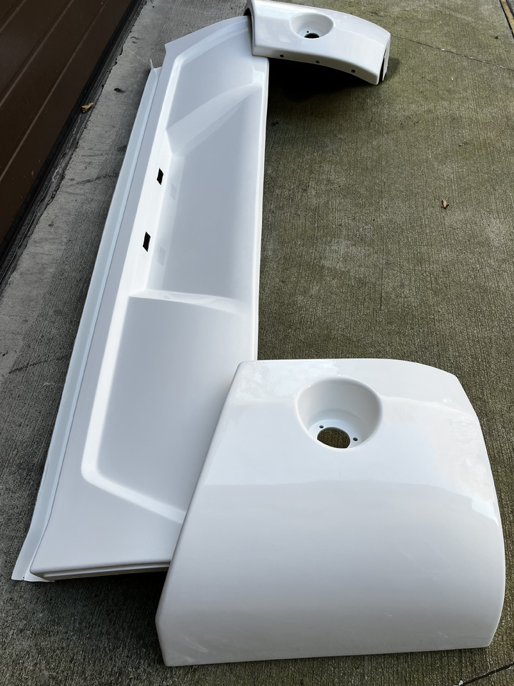 Zderzak tylny VOLVO 9500 9700 9900 VOLVO 9500 9700 9900 - Προφυλακτήρας για Πούλμαν: φωτογραφία 1 Zderzak tylny VOLVO 9500 9700 9900 VOLVO 9500 9700 9900 - Προφυλακτήρας για Πούλμαν: φωτογραφία 1