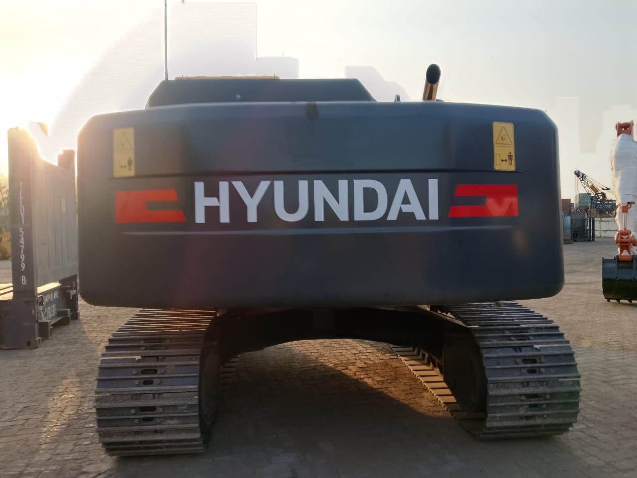 New Hyundai R215L tracked excavator - Ερπυστριοφόρος εκσκαφέας: φωτογραφία 5 New Hyundai R215L tracked excavator - Ερπυστριοφόρος εκσκαφέας: φωτογραφία 5
