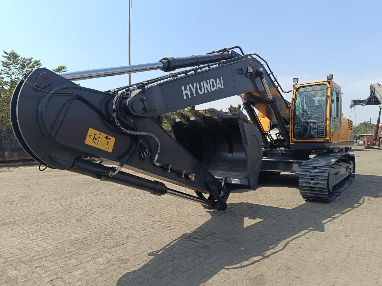 New Hyundai R340 tracked excavator - Ερπυστριοφόρος εκσκαφέας: φωτογραφία 3 New Hyundai R340 tracked excavator - Ερπυστριοφόρος εκσκαφέας: φωτογραφία 3