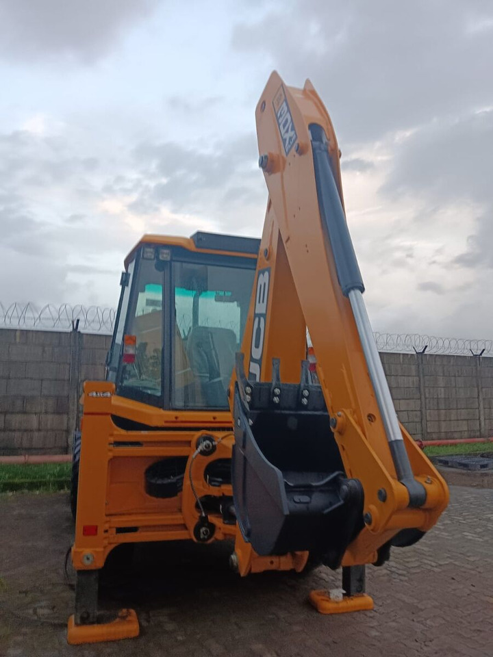 New JCB 3DX backhoe loader - Φορτωτής εκσκαφέας: φωτογραφία 3 New JCB 3DX backhoe loader - Φορτωτής εκσκαφέας: φωτογραφία 3