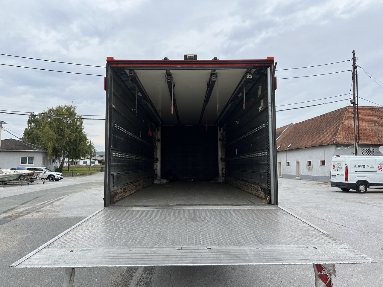 Μίσθωση MERCEDES-BENZ ANTOS  1832 Getränkw.  LBW | Klima |  EURO 6 MERCEDES-BENZ ANTOS  1832 Getränkw.  LBW | Klima |  EURO 6: φωτογραφία 13