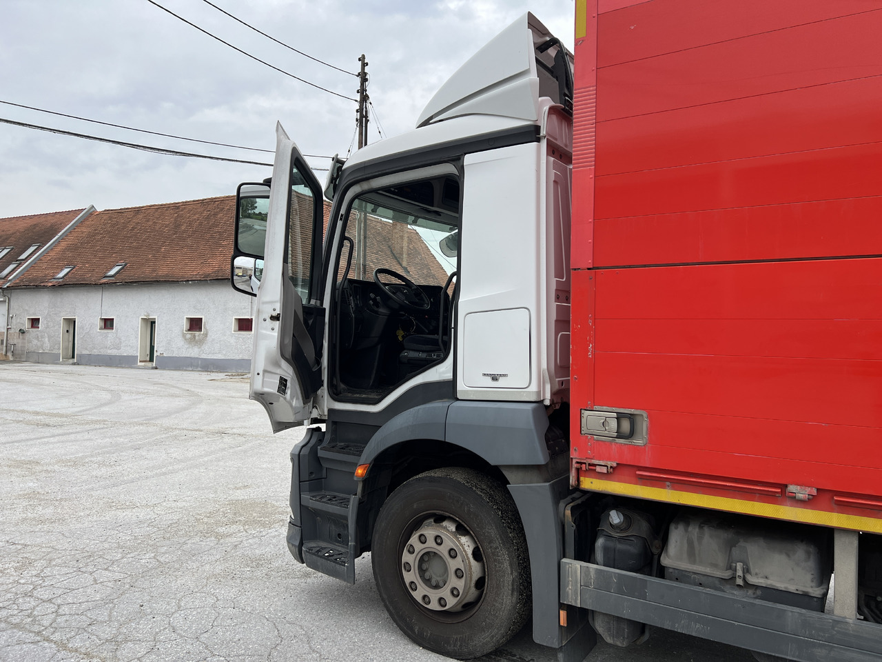 Μίσθωση MERCEDES-BENZ ANTOS  1832 Getränkw.  LBW | Klima |  EURO 6 MERCEDES-BENZ ANTOS  1832 Getränkw.  LBW | Klima |  EURO 6: φωτογραφία 19