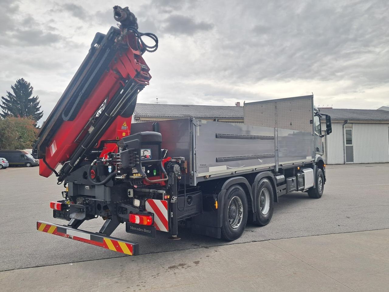 MERCEDES-BENZ AROCS 28.51 | 6x4| Retarder |Kran |Klima | Euro 6 - Φορτηγό με ανοιχτή καρότσα, Φορτηγό με γερανό: φωτογραφία 3 MERCEDES-BENZ AROCS 28.51 | 6x4| Retarder |Kran |Klima | Euro 6 - Φορτηγό με ανοιχτή καρότσα, Φορτηγό με γερανό: φωτογραφία 3
