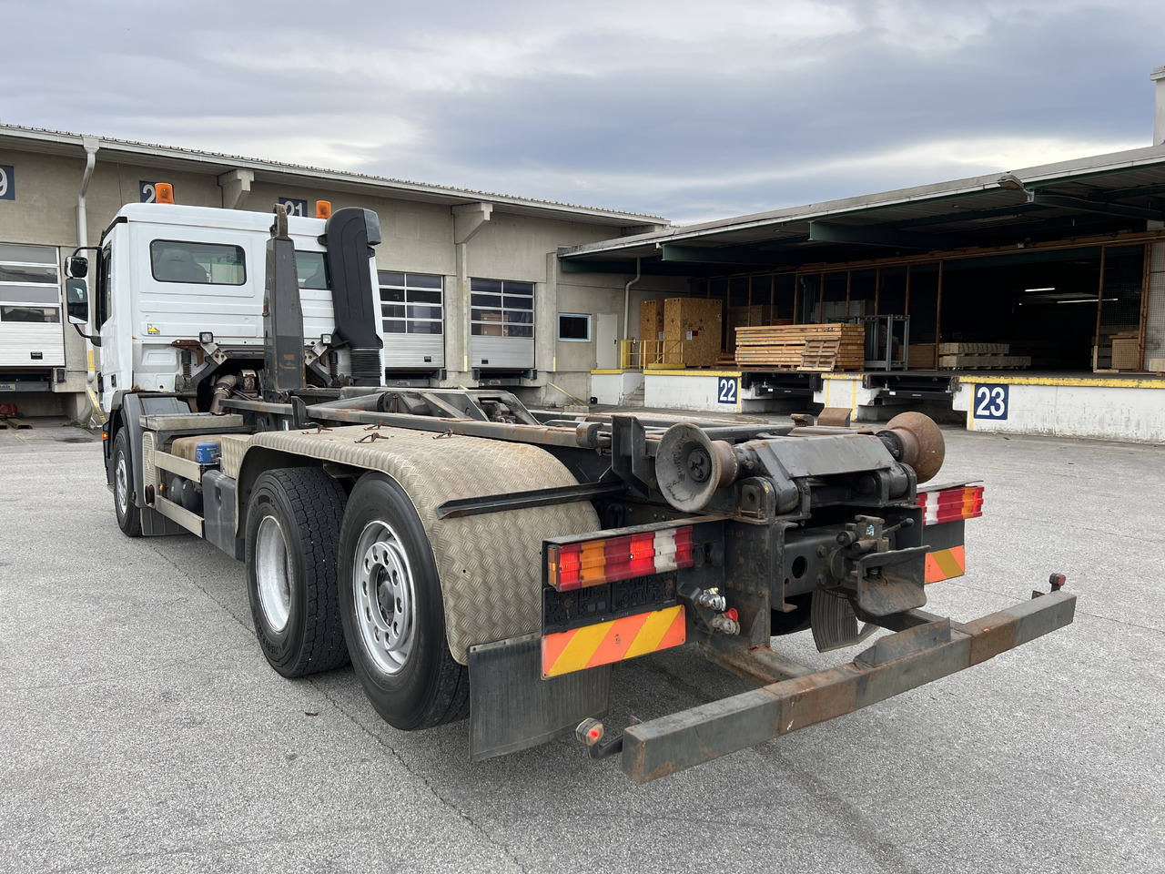 MERCEDES-BENZ Actros 25 41 | Retarder | Kupplung | Differenzial | Liftachse - Φορτηγό φόρτωσης γάντζου: φωτογραφία 3 MERCEDES-BENZ Actros 25 41 | Retarder | Kupplung | Differenzial | Liftachse - Φορτηγό φόρτωσης γάντζου: φωτογραφία 3