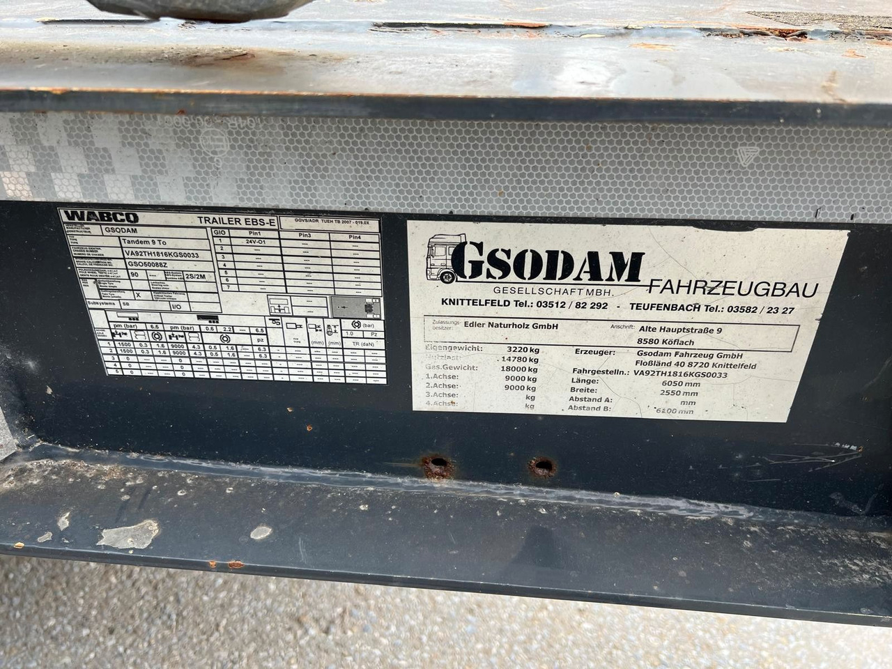 Schwarzmüller Gsodam 18t Zentralachsanhänger - Τρέιλερ ξυλείας: φωτογραφία 5 Schwarzmüller Gsodam 18t Zentralachsanhänger - Τρέιλερ ξυλείας: φωτογραφία 5