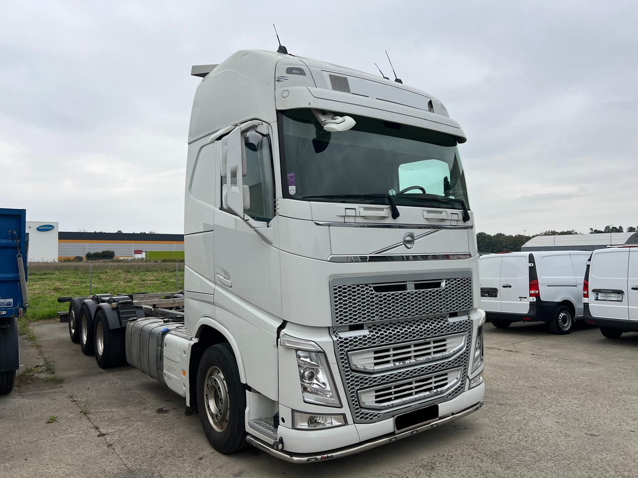 VOLVO FH 540 8x4 Fahrgestell - Φορτηγό σασί: φωτογραφία 2 VOLVO FH 540 8x4 Fahrgestell - Φορτηγό σασί: φωτογραφία 2