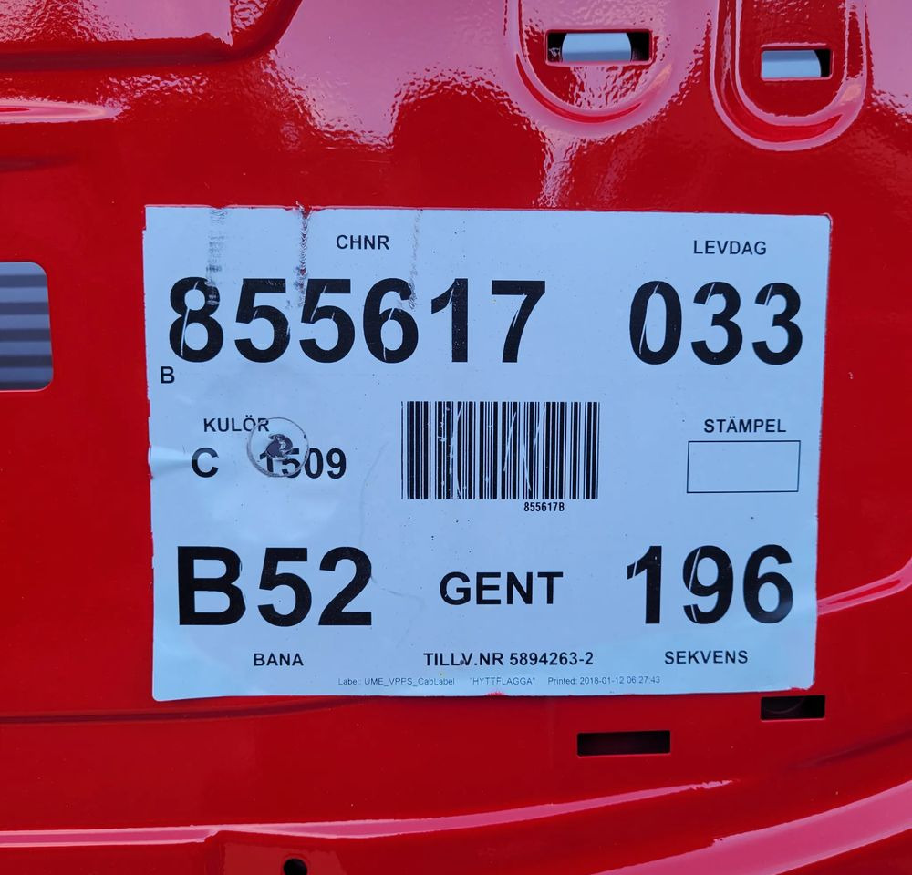 ATRAPA MASKA VOLVO FH4 ORYGINAŁ CHWALIM116 - Καπό για Φορτηγό: φωτογραφία 4 ATRAPA MASKA VOLVO FH4 ORYGINAŁ CHWALIM116 - Καπό για Φορτηγό: φωτογραφία 4