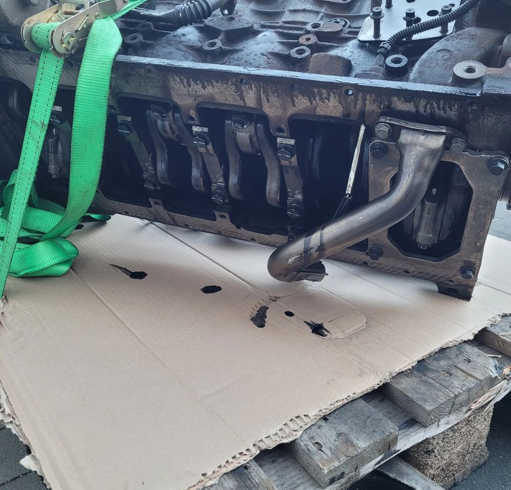 BLOK SILNIKA IVECO EUROCARGO E6 - Μπλοκ κυλίνδρων για Φορτηγό: φωτογραφία 4 BLOK SILNIKA IVECO EUROCARGO E6 - Μπλοκ κυλίνδρων για Φορτηγό: φωτογραφία 4