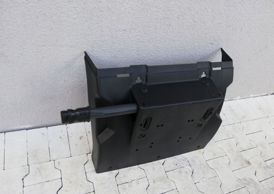 BŁOTNIK VOLVO FH4 NOWY ORYGINAŁ - Fender για Φορτηγό: φωτογραφία 2 BŁOTNIK VOLVO FH4 NOWY ORYGINAŁ - Fender για Φορτηγό: φωτογραφία 2