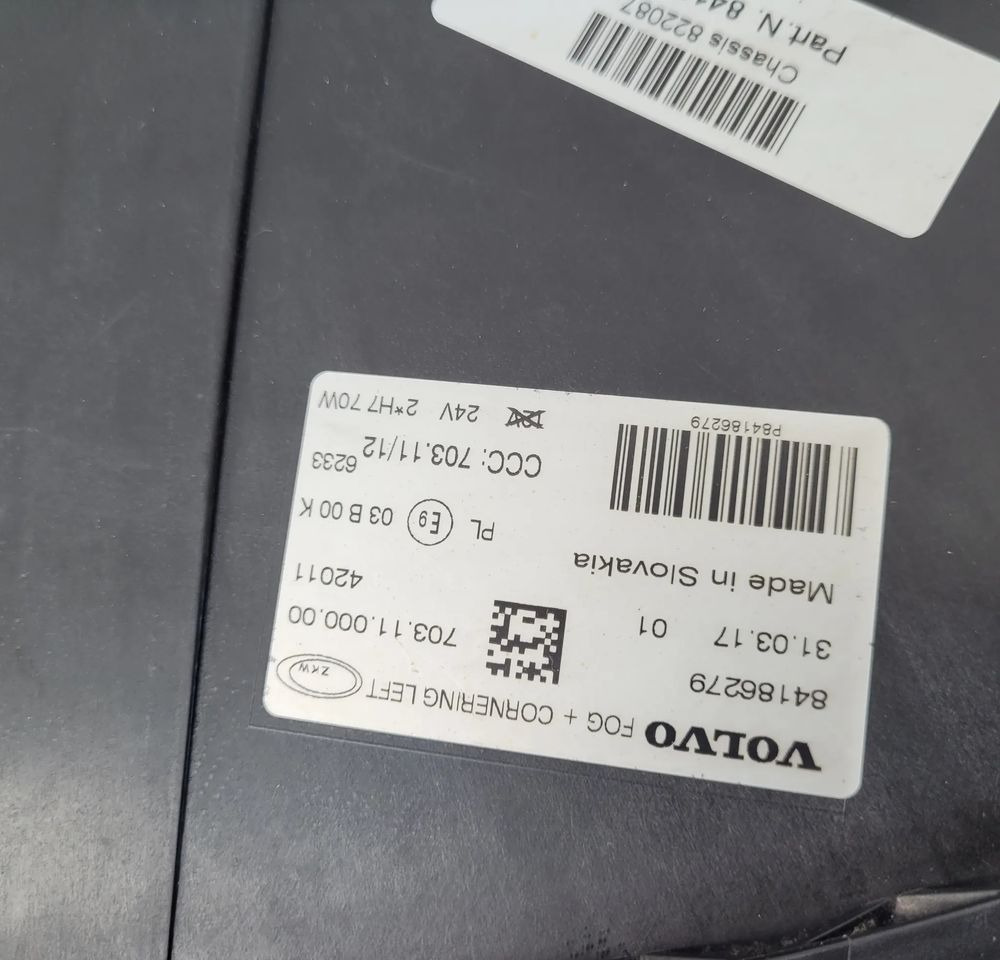 HALOGEN VOLVO FH4 ORYGINAŁ CENA ZA 1SZT. - Φωτισμός για Φορτηγό: φωτογραφία 5 HALOGEN VOLVO FH4 ORYGINAŁ CENA ZA 1SZT. - Φωτισμός για Φορτηγό: φωτογραφία 5