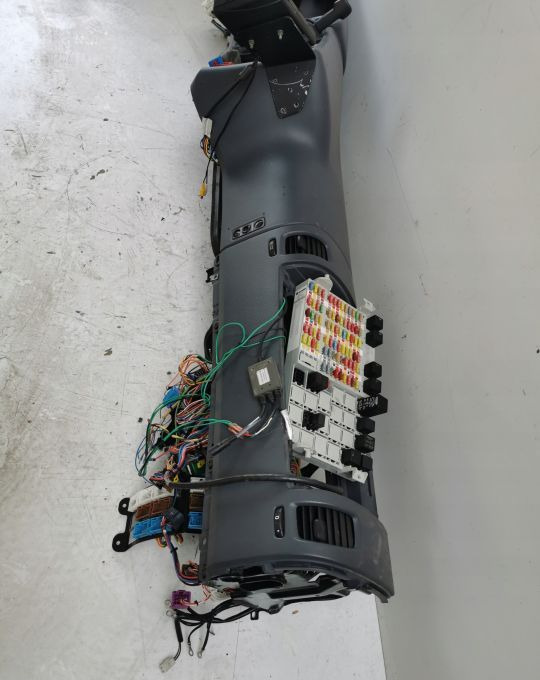 KONSOLA SCANIA R XPI G - Ταμπλό αυτοκινήτου για Φορτηγό: φωτογραφία 2 KONSOLA SCANIA R XPI G - Ταμπλό αυτοκινήτου για Φορτηγό: φωτογραφία 2