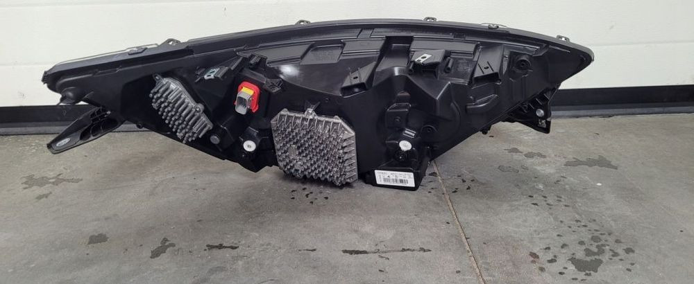 LAMPA FULL LED IVECO DAILY Lh. ORYGINAŁ 5802711800 - Προβολέας για Ελαφρύ επαγγελματικό: φωτογραφία 3 LAMPA FULL LED IVECO DAILY Lh. ORYGINAŁ 5802711800 - Προβολέας για Ελαφρύ επαγγελματικό: φωτογραφία 3