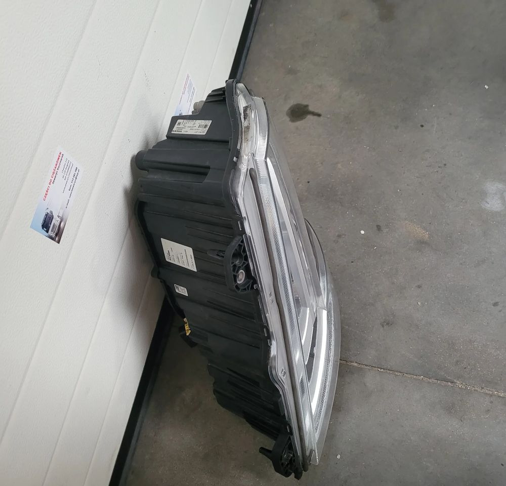 LAMPA LED LH VOLVO FH5 ORYGINAŁ 24056511 CHWALIM116 - Φωτισμός για Φορτηγό: φωτογραφία 2 LAMPA LED LH VOLVO FH5 ORYGINAŁ 24056511 CHWALIM116 - Φωτισμός για Φορτηγό: φωτογραφία 2