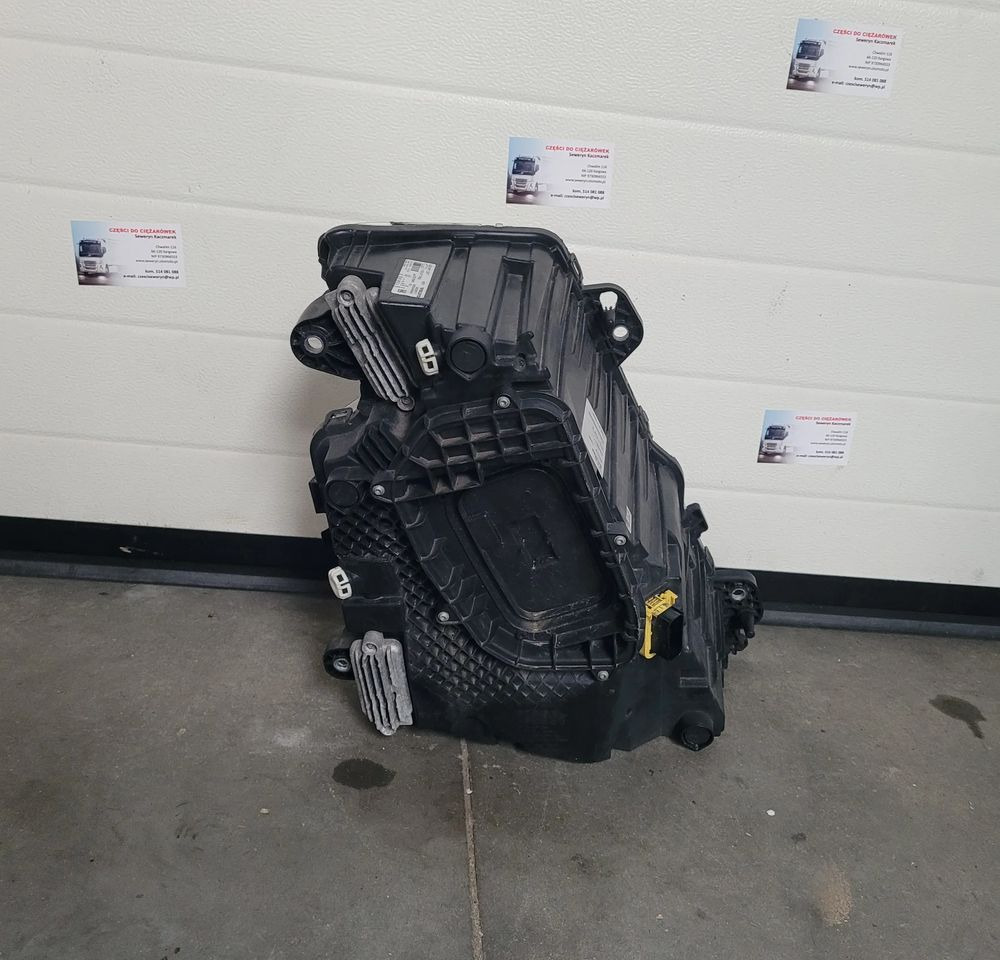 LAMPA LED LH VOLVO FH5 ORYGINAŁ 24056511 CHWALIM116 - Φωτισμός για Φορτηγό: φωτογραφία 3 LAMPA LED LH VOLVO FH5 ORYGINAŁ 24056511 CHWALIM116 - Φωτισμός για Φορτηγό: φωτογραφία 3