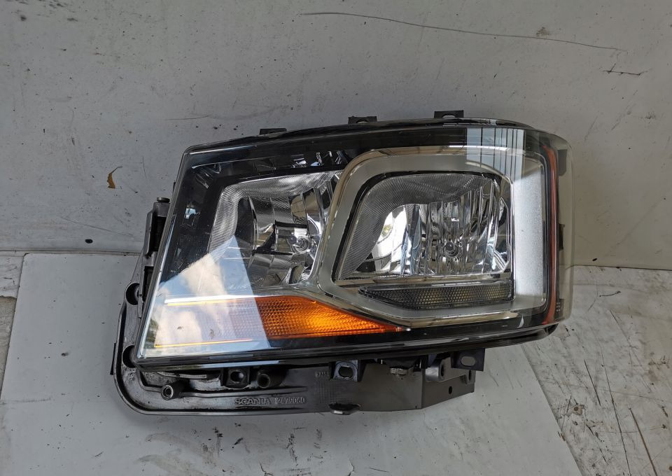 LAMPA MOCOWANIE H7 SCANIA S R NGT LH. ORYGINAŁ - Φωτισμός για Φορτηγό: φωτογραφία 1 LAMPA MOCOWANIE H7 SCANIA S R NGT LH. ORYGINAŁ - Φωτισμός για Φορτηγό: φωτογραφία 1