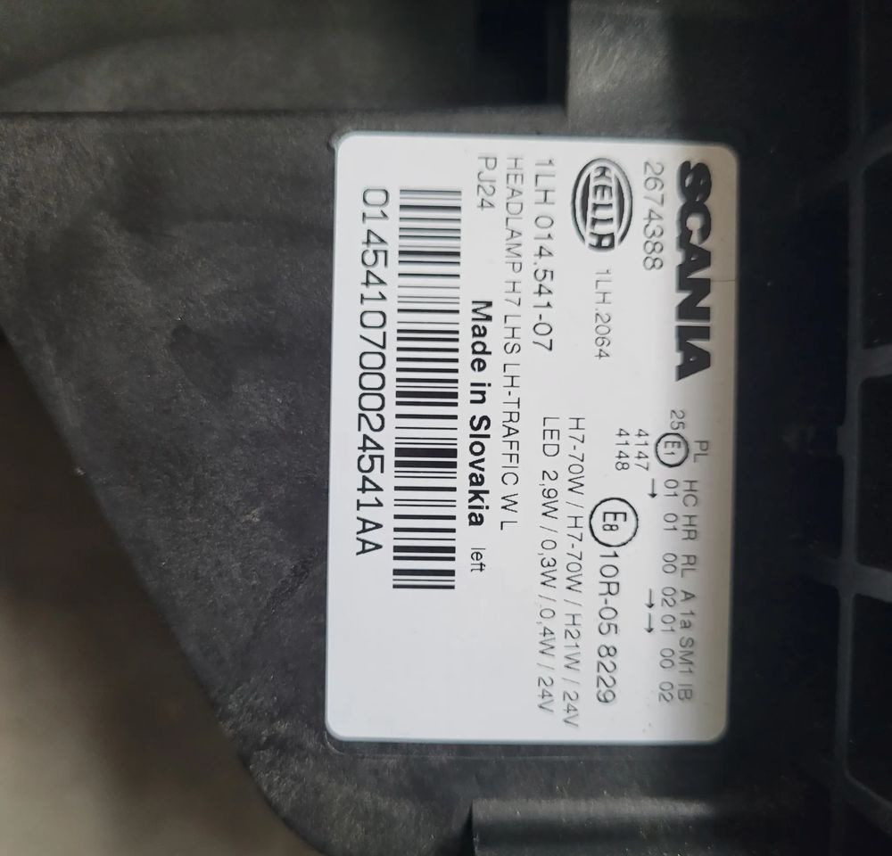 LAMPA ROBOCZA SCANIA RS NM.26743388 ORYGINAŁ CHWALIM116 - Φωτισμός για Φορτηγό: φωτογραφία 3 LAMPA ROBOCZA SCANIA RS NM.26743388 ORYGINAŁ CHWALIM116 - Φωτισμός για Φορτηγό: φωτογραφία 3