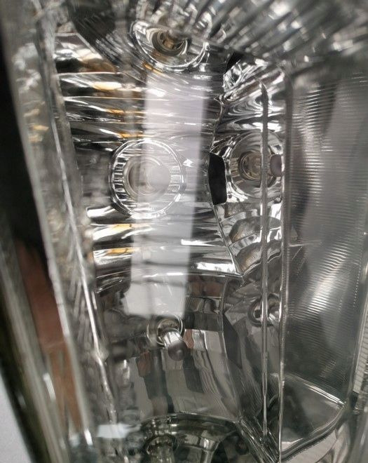 LAMPA VOLVO FH12 fh13 ORYGINAŁ PRAWA - Προβολέας για Φορτηγό: φωτογραφία 2 LAMPA VOLVO FH12 fh13 ORYGINAŁ PRAWA - Προβολέας για Φορτηγό: φωτογραφία 2