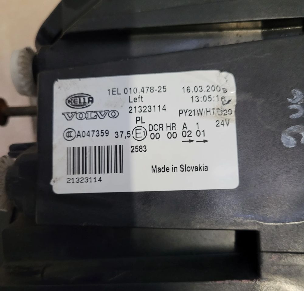 LAMPA XENON LH VOLVO FH 13 ORYGINAŁ - Φωτισμός για Φορτηγό: φωτογραφία 5 LAMPA XENON LH VOLVO FH 13 ORYGINAŁ - Φωτισμός για Φορτηγό: φωτογραφία 5