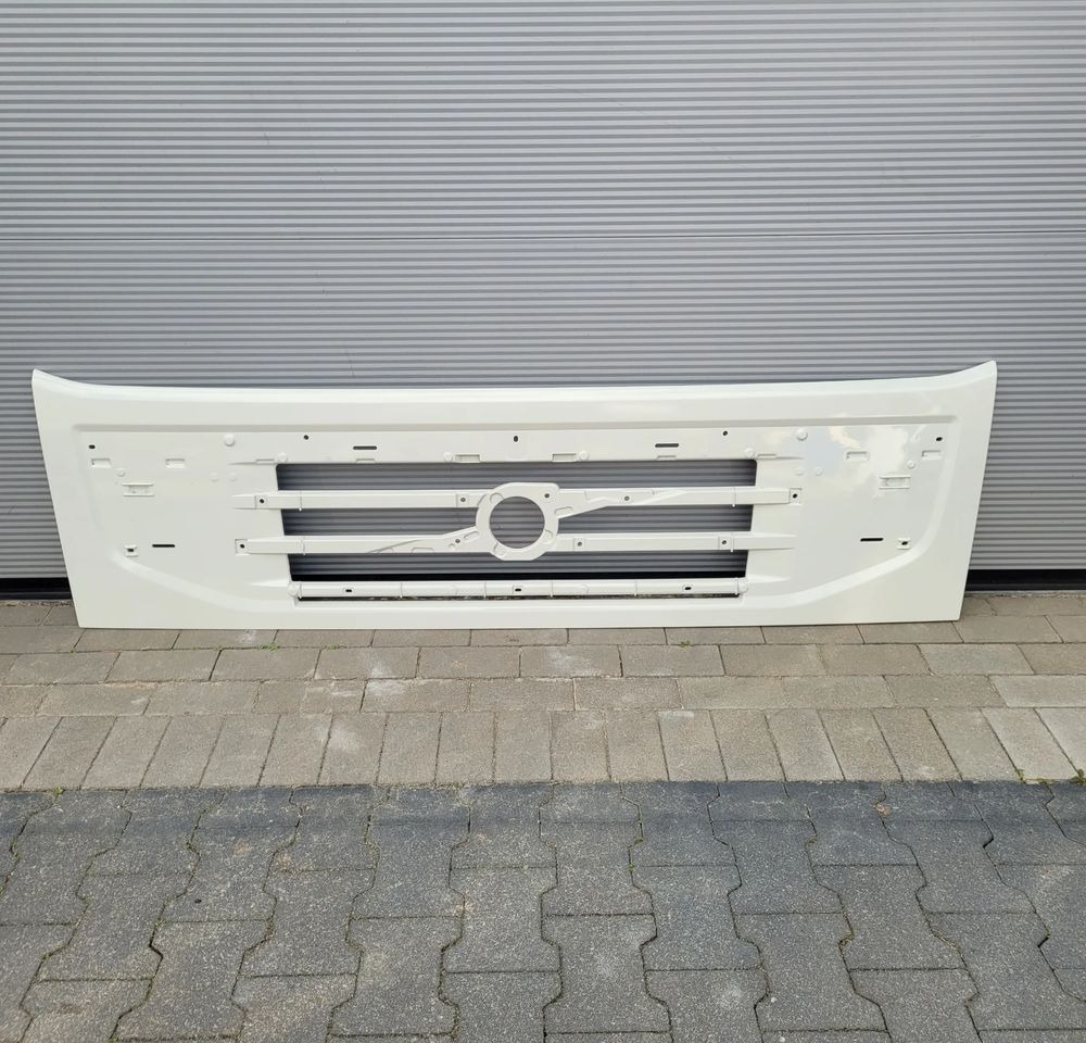 MASKA ATRAPA VOLVO FMX ORYGINAŁ 82257549 CHWALIM116 - Καπό για Φορτηγό: φωτογραφία 1 MASKA ATRAPA VOLVO FMX ORYGINAŁ 82257549 CHWALIM116 - Καπό για Φορτηγό: φωτογραφία 1
