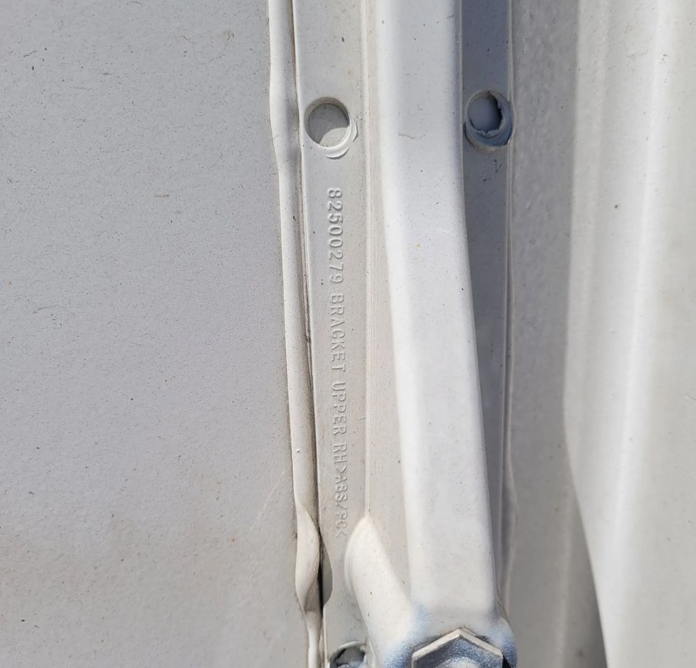 OWIEWKA ZAKABINOWA VOLVO FH4 FH5 ORYGINAŁ RH 82500279 CHWALIM116 - Αμάξωμα και εξωτερικό για Φορτηγό: φωτογραφία 5 OWIEWKA ZAKABINOWA VOLVO FH4 FH5 ORYGINAŁ RH 82500279 CHWALIM116 - Αμάξωμα και εξωτερικό για Φορτηγό: φωτογραφία 5