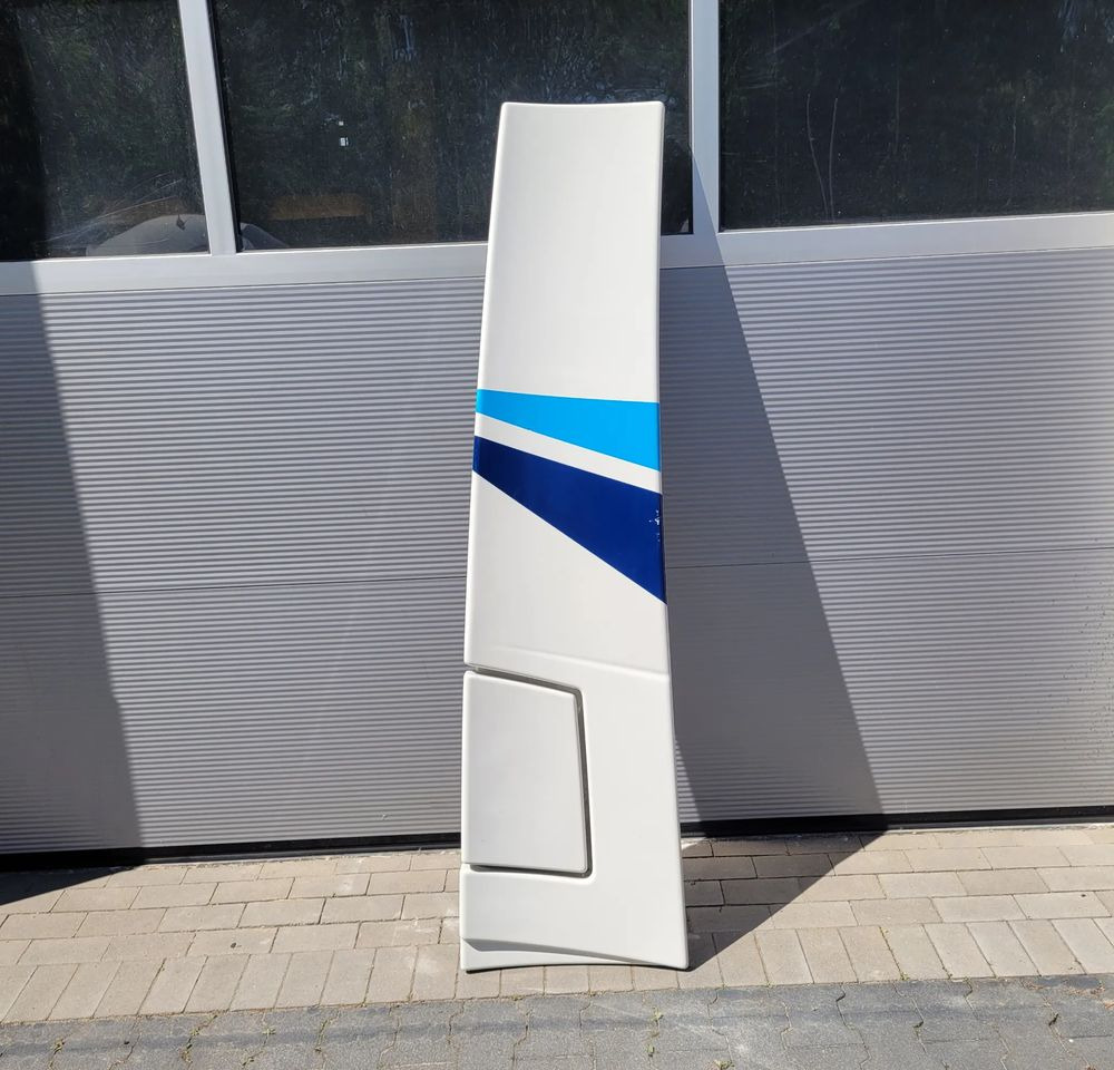 OWIEWKA ZAKABINOWA VOLVO FH4 FH5 ORYGINAŁ RH 82500279 CHWALIM116 - Αμάξωμα και εξωτερικό για Φορτηγό: φωτογραφία 1 OWIEWKA ZAKABINOWA VOLVO FH4 FH5 ORYGINAŁ RH 82500279 CHWALIM116 - Αμάξωμα και εξωτερικό για Φορτηγό: φωτογραφία 1