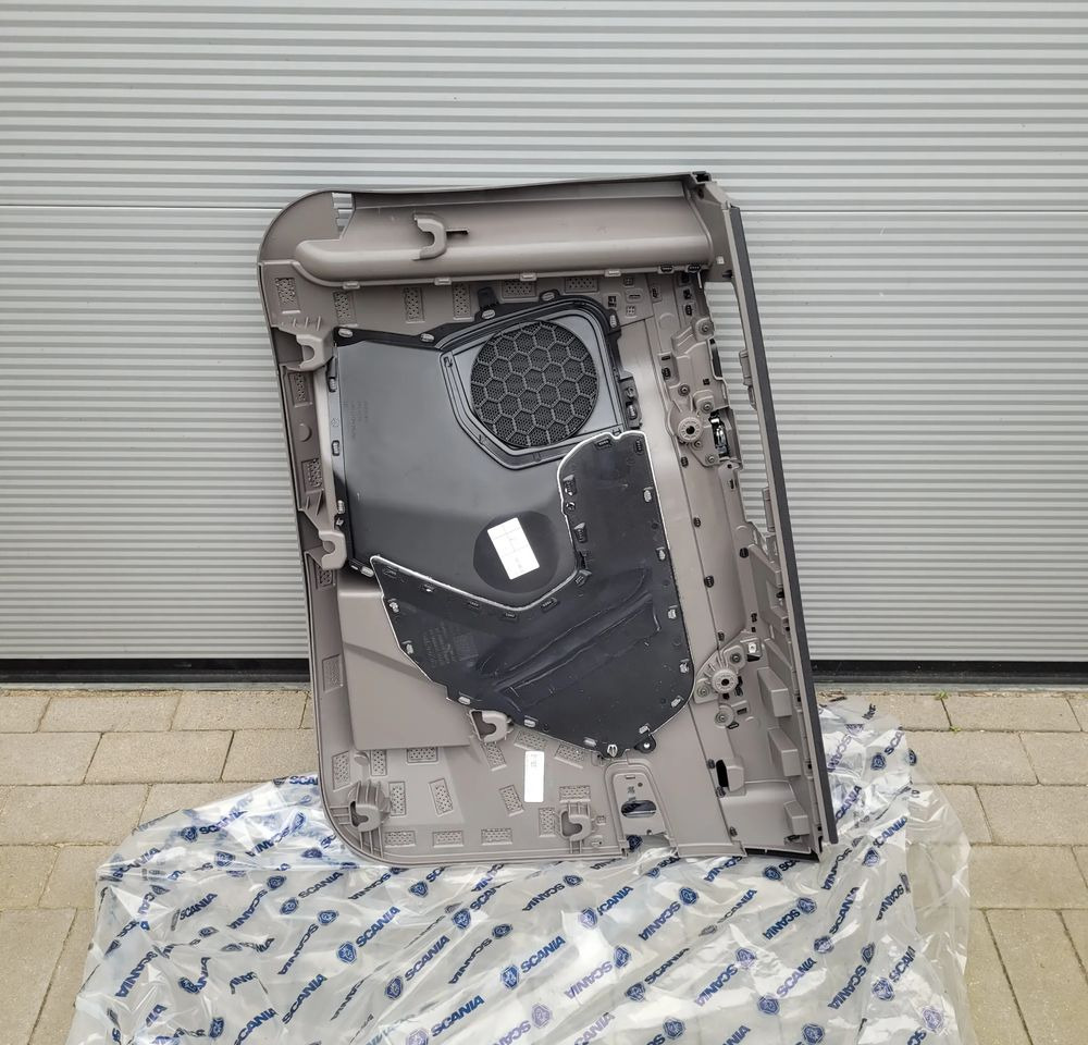 TAPICERKA DRZWI LH SCANIA R S NM. 2022 R 2795125 ORYGINAŁ CHWALIM116 - Πόρτα και ανταλλακτικά για Φορτηγό: φωτογραφία 2 TAPICERKA DRZWI LH SCANIA R S NM. 2022 R 2795125 ORYGINAŁ CHWALIM116 - Πόρτα και ανταλλακτικά για Φορτηγό: φωτογραφία 2