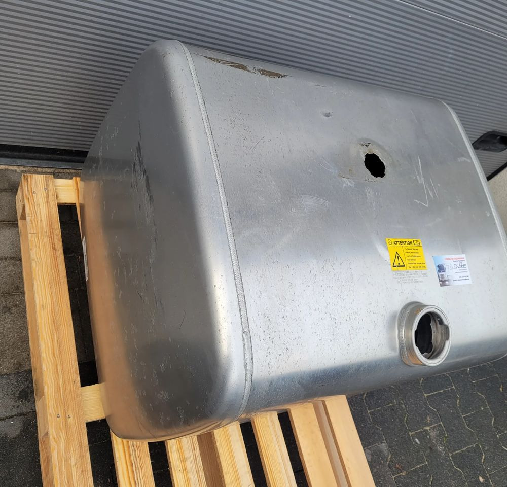 ZBIORNIK PALIWA 300L 80X63X68 CM DAF MAN IVECO SCANIA - Ρεζερβουάρ καυσίμου για Φορτηγό: φωτογραφία 2 ZBIORNIK PALIWA 300L 80X63X68 CM DAF MAN IVECO SCANIA - Ρεζερβουάρ καυσίμου για Φορτηγό: φωτογραφία 2