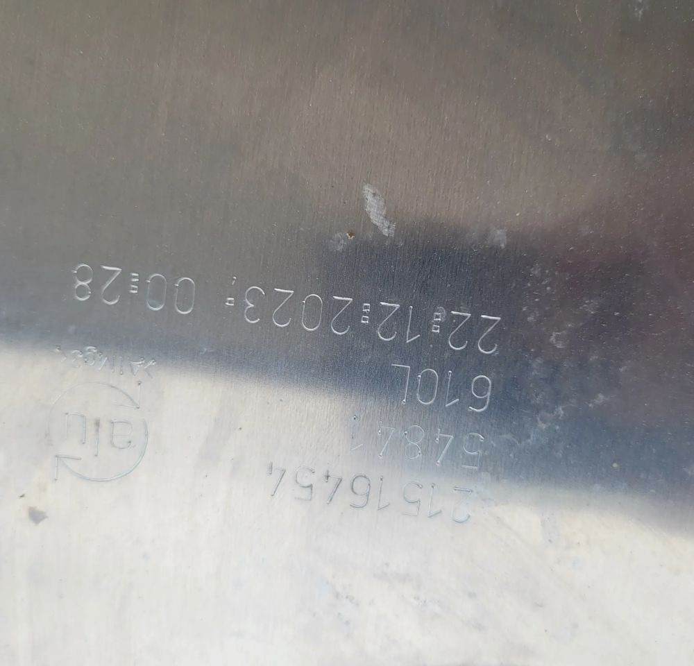 ZBIORNIK PALIWA VOLVO FH4 RENAULT 21516454 610L 150X70X70CM - Ρεζερβουάρ καυσίμου για Φορτηγό: φωτογραφία 4 ZBIORNIK PALIWA VOLVO FH4 RENAULT 21516454 610L 150X70X70CM - Ρεζερβουάρ καυσίμου για Φορτηγό: φωτογραφία 4