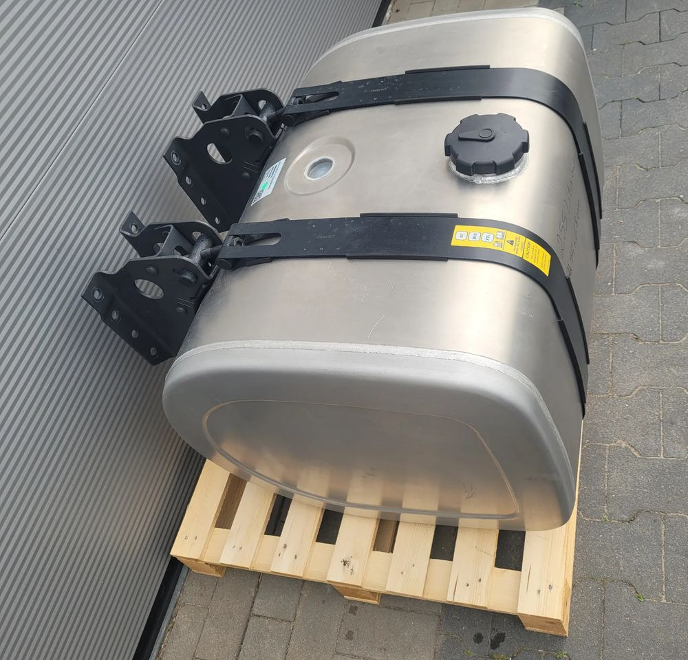 ZBIORNIK PALIWA VOLVO MAN DAF SCANIA IVECO 255L NOWY ORYGINAŁ CHWALIM116 - Ρεζερβουάρ καυσίμου για Φορτηγό: φωτογραφία 3 ZBIORNIK PALIWA VOLVO MAN DAF SCANIA IVECO 255L NOWY ORYGINAŁ CHWALIM116 - Ρεζερβουάρ καυσίμου για Φορτηγό: φωτογραφία 3