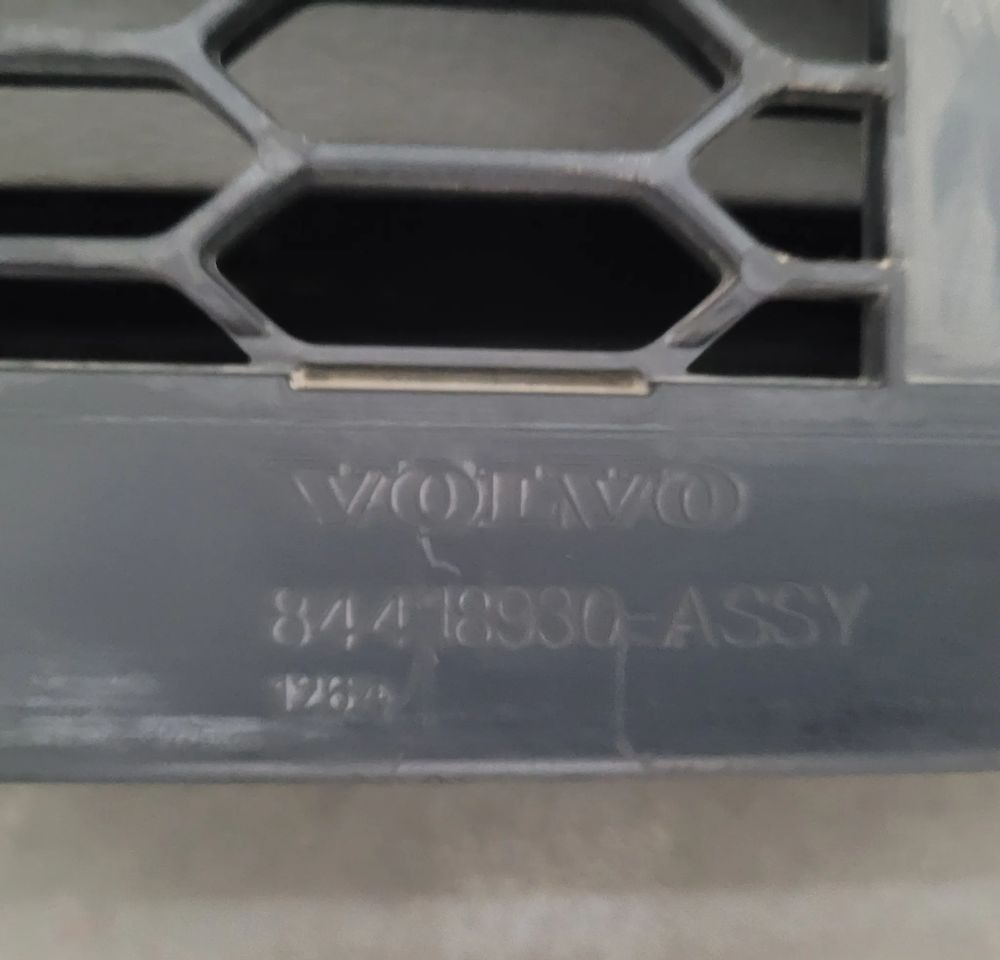 ZDERZAK VOLVO FMX 84418930 ORYGINAŁ CHWALIM116 - Προφυλακτήρας για Φορτηγό: φωτογραφία 5 ZDERZAK VOLVO FMX 84418930 ORYGINAŁ CHWALIM116 - Προφυλακτήρας για Φορτηγό: φωτογραφία 5