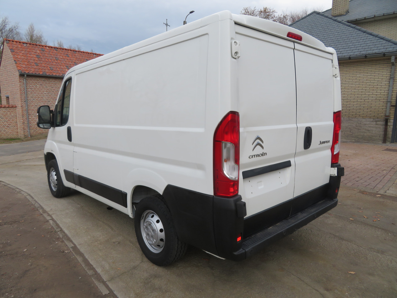 Citroën Jumper 2.2 BlueHDi - L1H1 - Μικρό βαν: φωτογραφία 5 Citroën Jumper 2.2 BlueHDi - L1H1 - Μικρό βαν: φωτογραφία 5