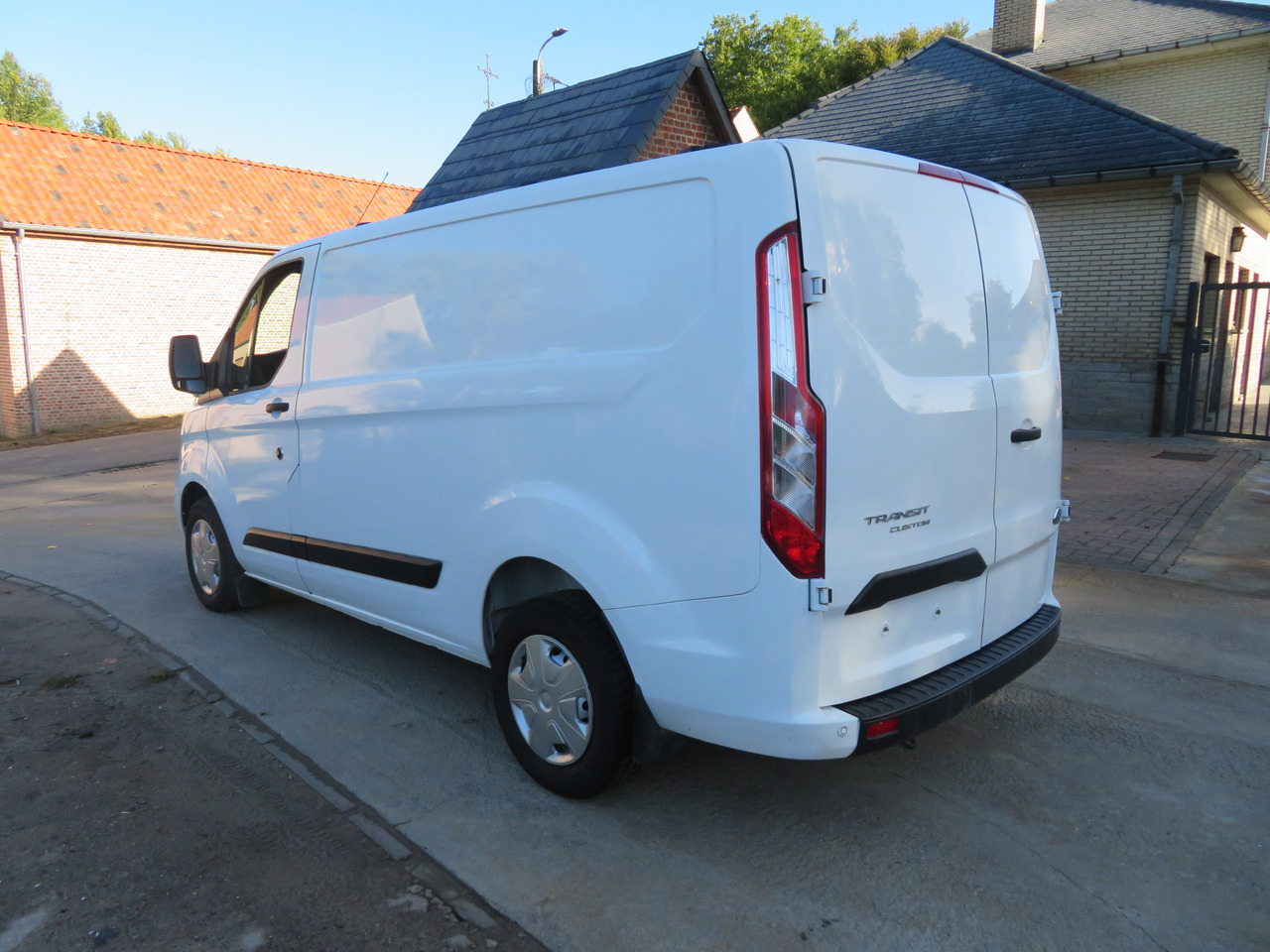 Ford Transit Custom 2.0 Trend - Μικρό βαν: φωτογραφία 5 Ford Transit Custom 2.0 Trend - Μικρό βαν: φωτογραφία 5