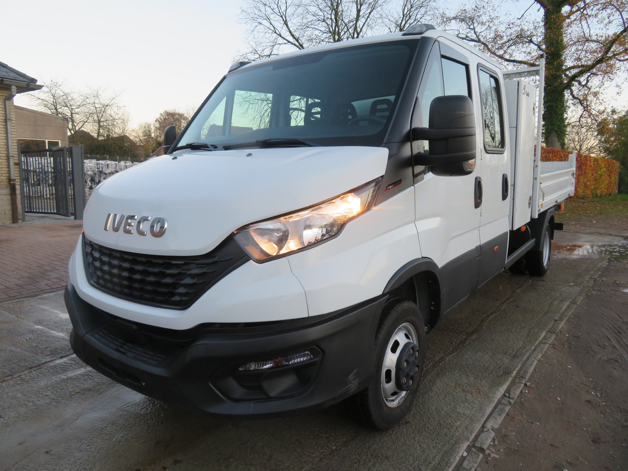 Iveco Daily 35C16 3.0 - Όχημα με ανατρεπομενη καροτσα, Διπλοκάμπινο ελαφρύ επαγγελματικό: φωτογραφία 3 Iveco Daily 35C16 3.0 - Όχημα με ανατρεπομενη καροτσα, Διπλοκάμπινο ελαφρύ επαγγελματικό: φωτογραφία 3
