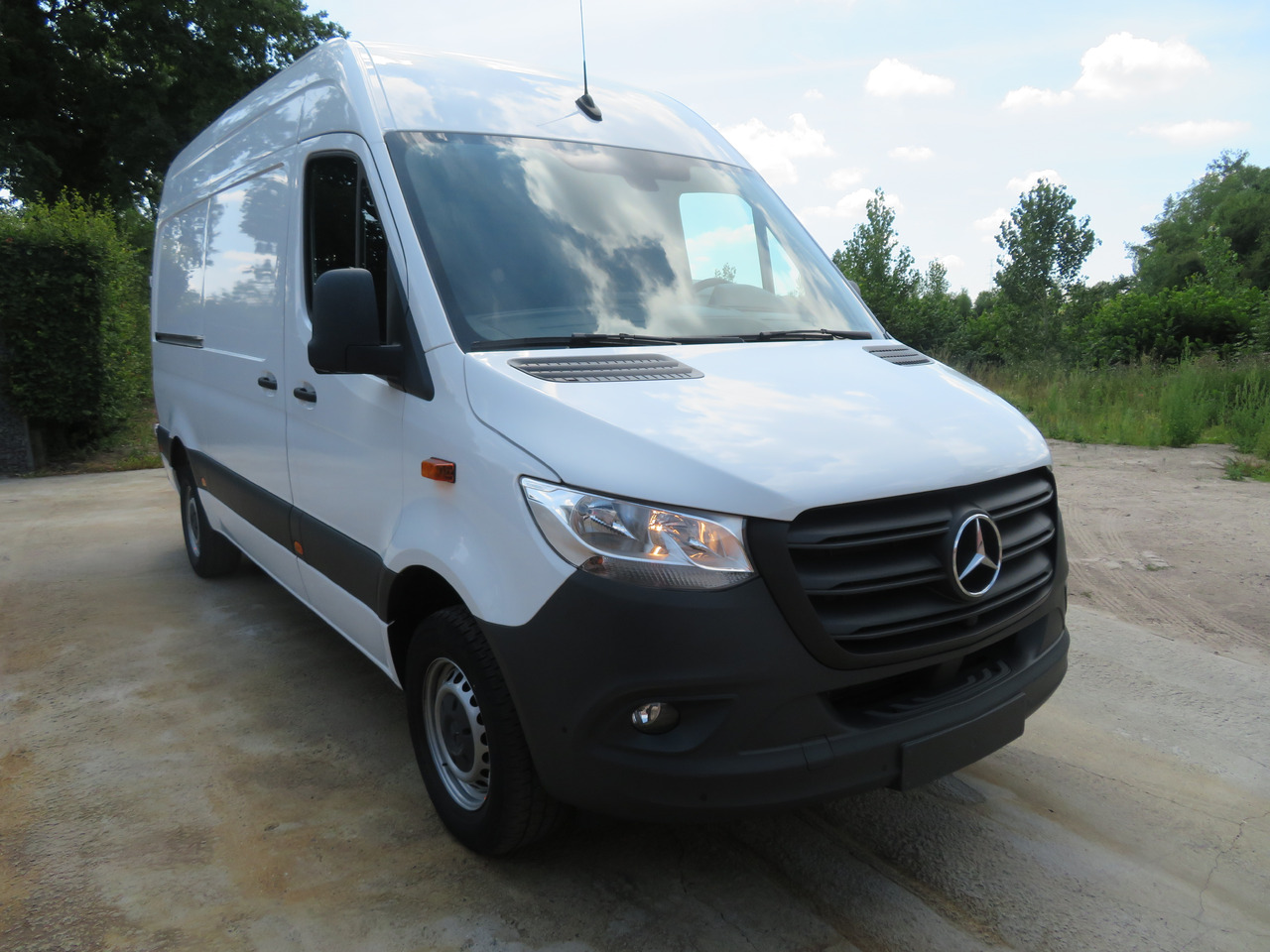 MERCEDES-BENZ Sprinter 317cdi - A2H2 - Βαν: φωτογραφία 1 MERCEDES-BENZ Sprinter 317cdi - A2H2 - Βαν: φωτογραφία 1